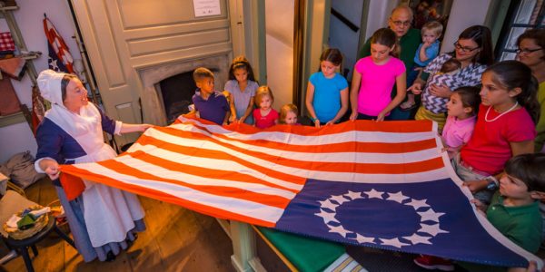 betsy-ross-house-flag-mkennedy-for-hpi-1200x900px-1044x781